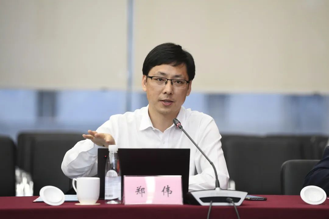 游艇会yth集团与杭报集团签订战略合作协议(图3)